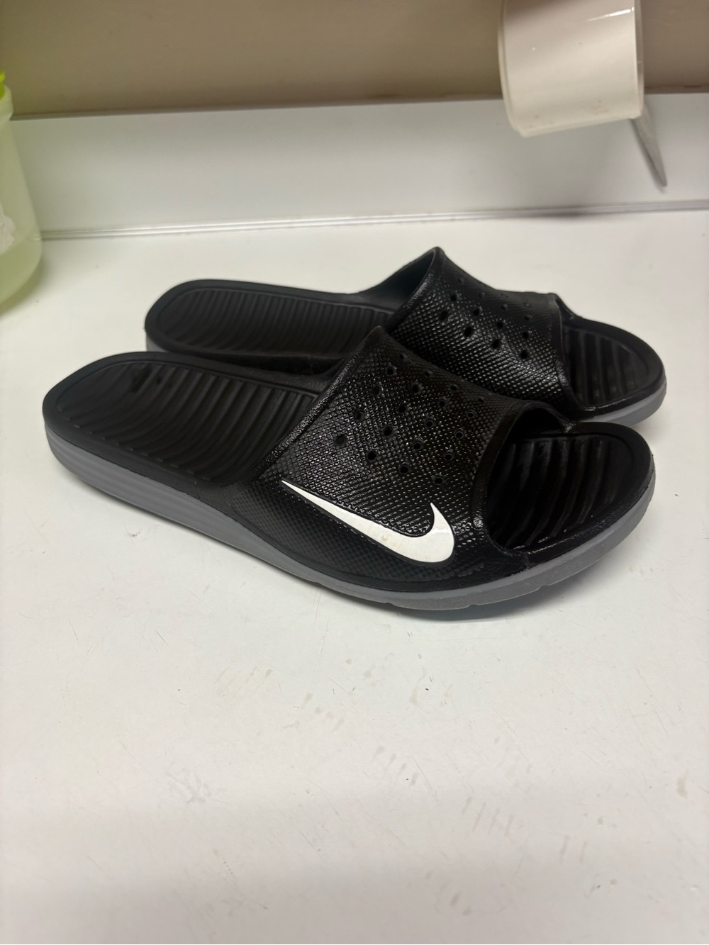 Nike Black Slide Sandals with  Midsole men’s sz 9 women’s 10 excellent condition